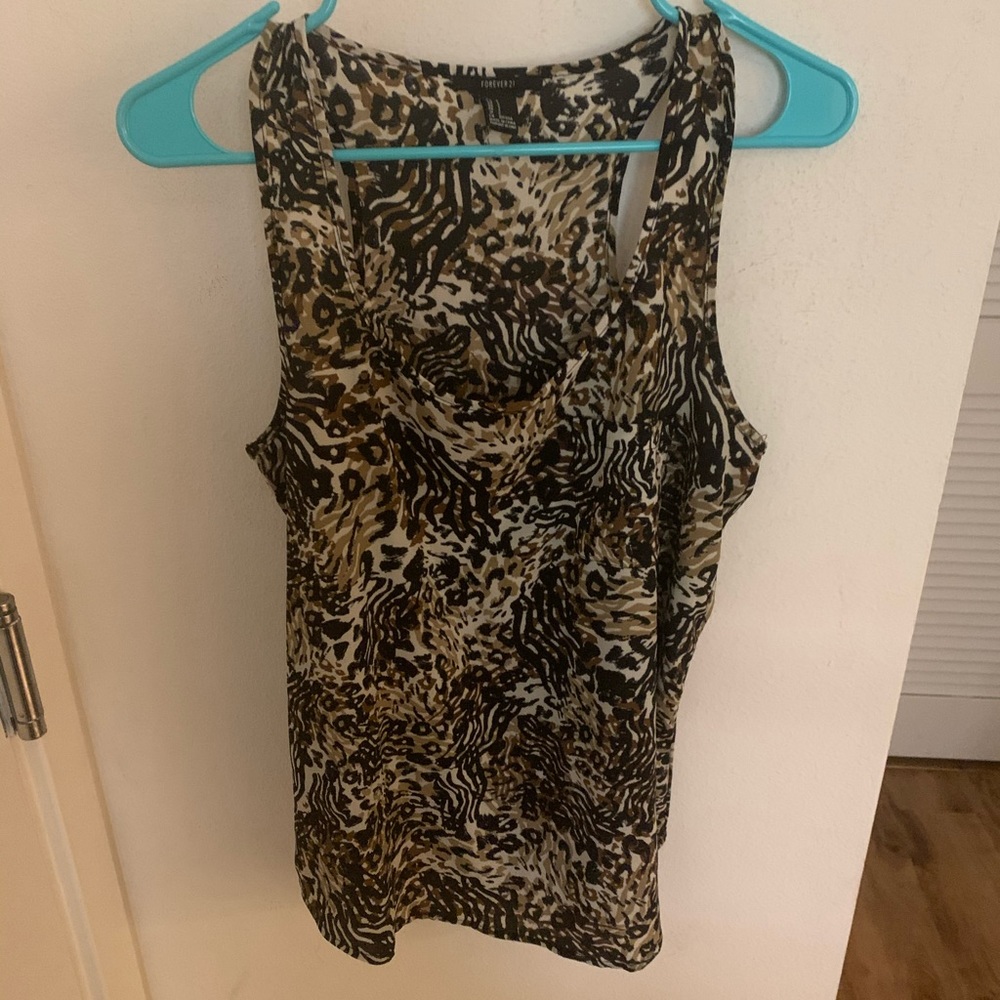 Forever 21 Animal print top